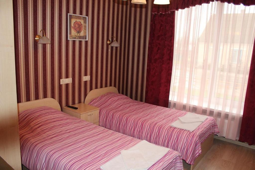 Nika Hotel Mijori Szoba fotó